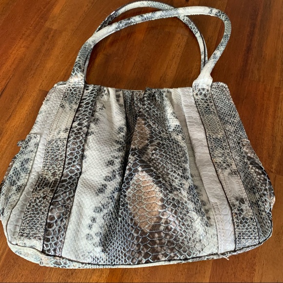 Worthington Handbag - Picture 2 of 4